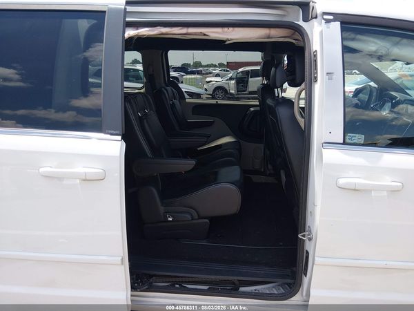 2014 DODGE GRAND CARAVAN SXT 30TH ANNIVERSARY — I8