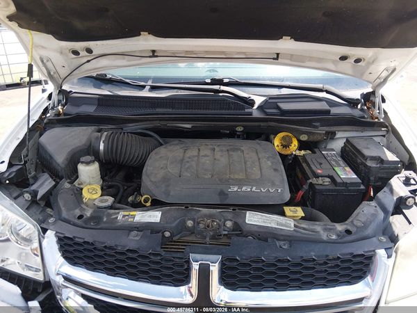 2014 DODGE GRAND CARAVAN SXT 30TH ANNIVERSARY — I10