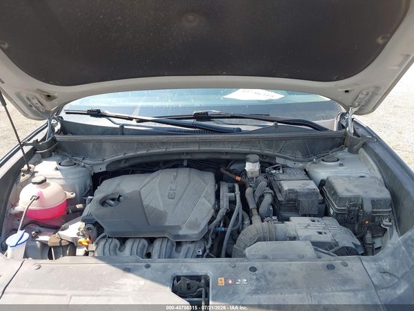 2023 HYUNDAI TUCSON SE