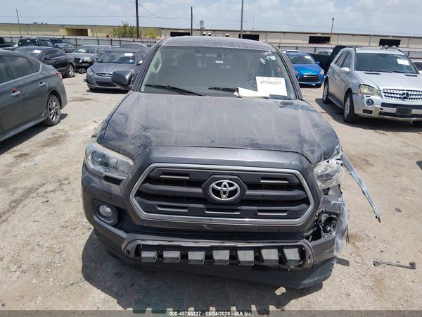 2017 TOYOTA TACOMA SR5 V6