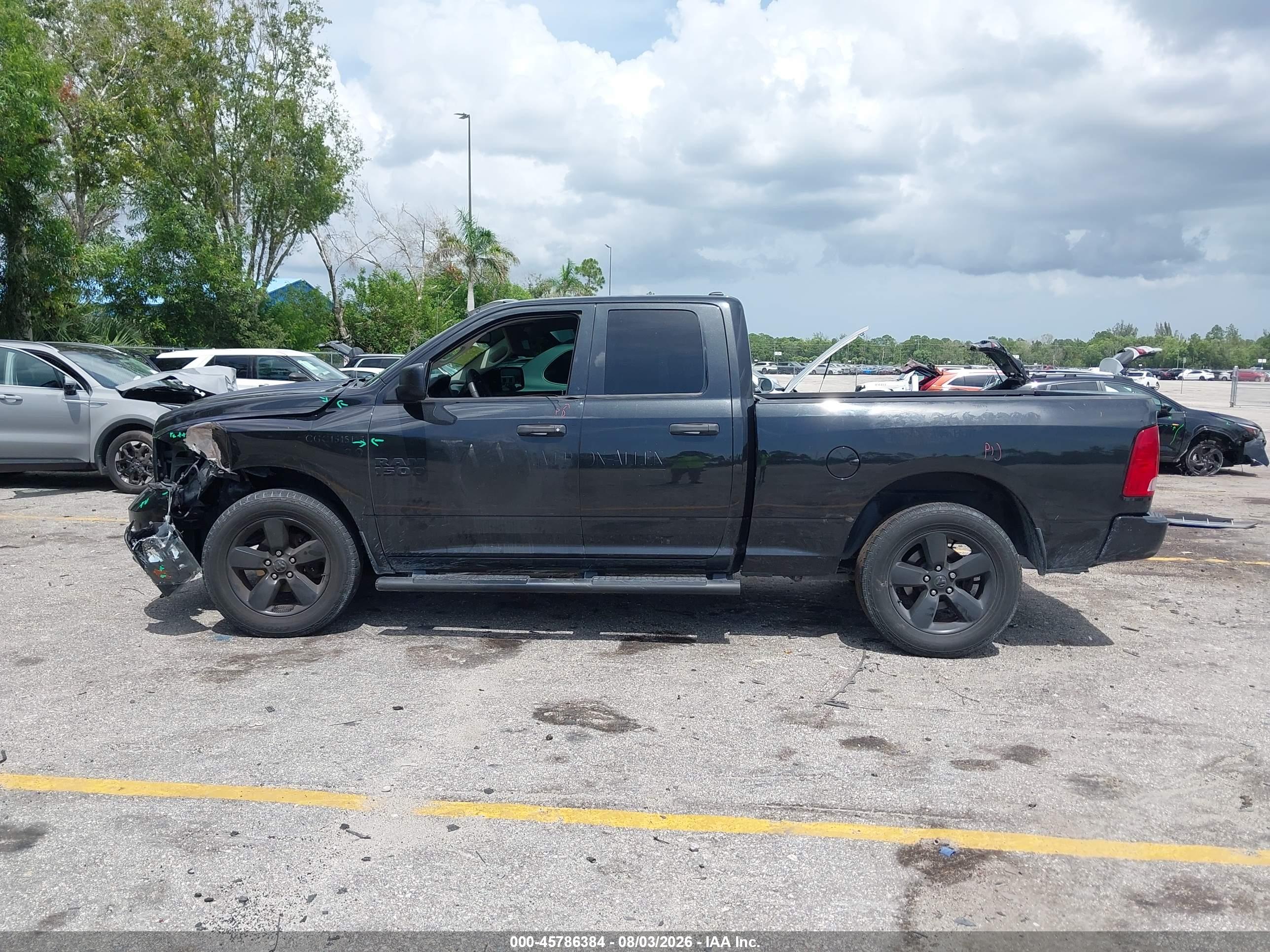 2016 RAM 1500 ST