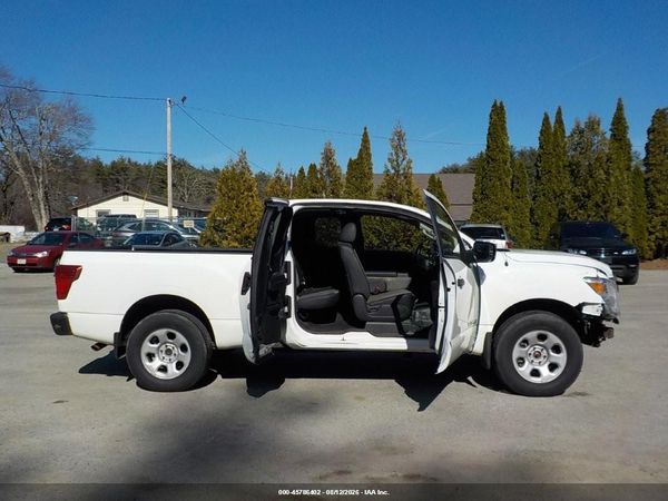 2019 NISSAN TITAN S