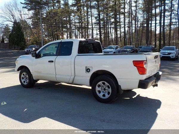 2019 NISSAN TITAN S