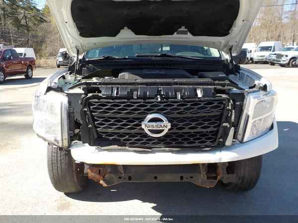2019 NISSAN TITAN S
