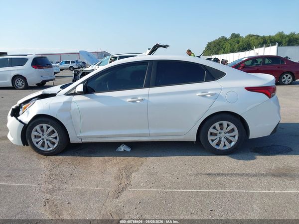 2022 HYUNDAI ACCENT SE