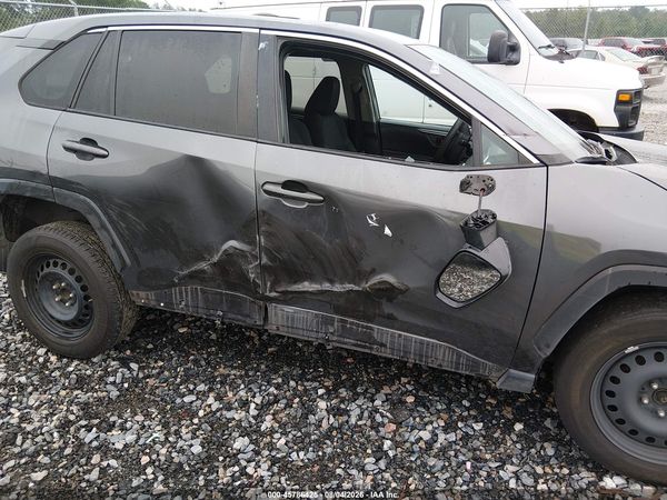 2022 TOYOTA RAV4 LE