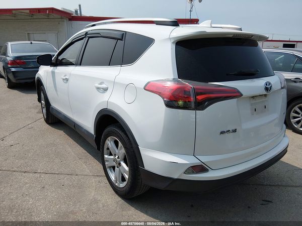 2017 TOYOTA RAV4 LE