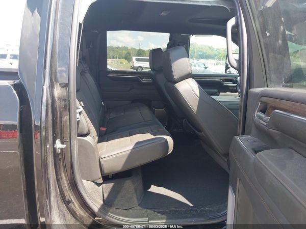 2024 CHEVROLET SILVERADO 2500HD — I8