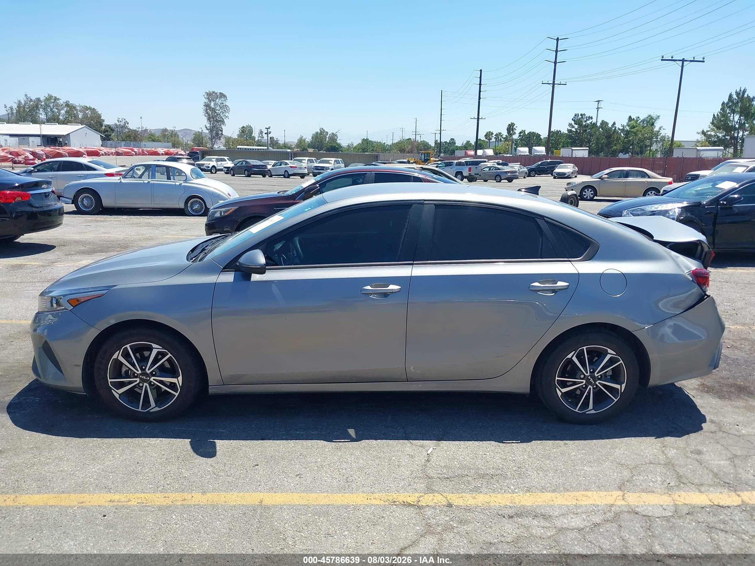 2023 KIA FORTE LXS