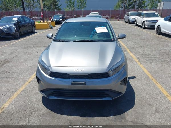 2023 KIA FORTE LXS