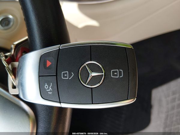 2021 MERCEDES-BENZ GLC 300 4MATIC SUV