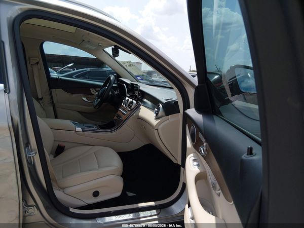 2021 MERCEDES-BENZ GLC 300 4MATIC SUV