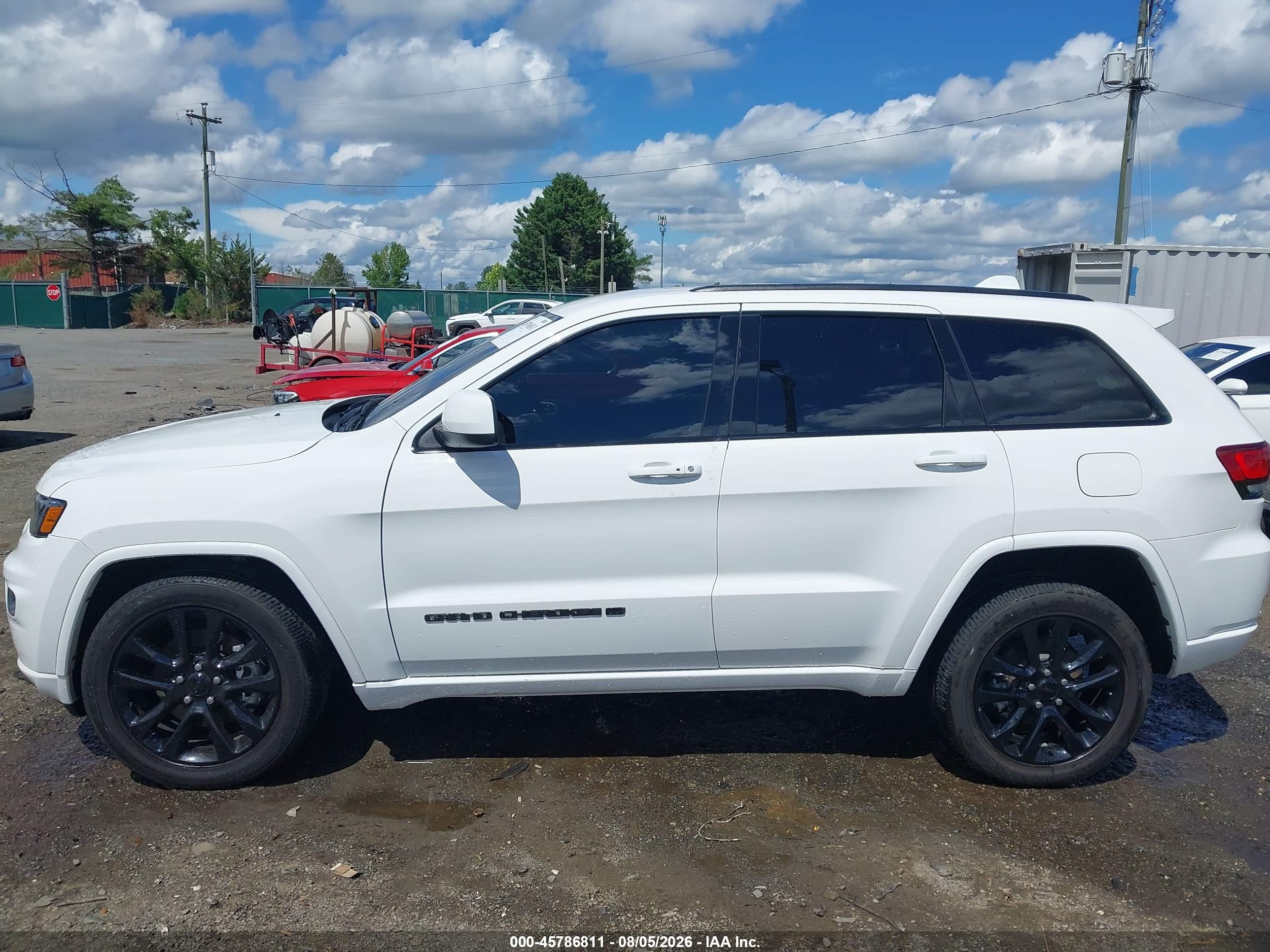 2022 JEEP GRAND CHEROKEE WK LAREDO X 4X4