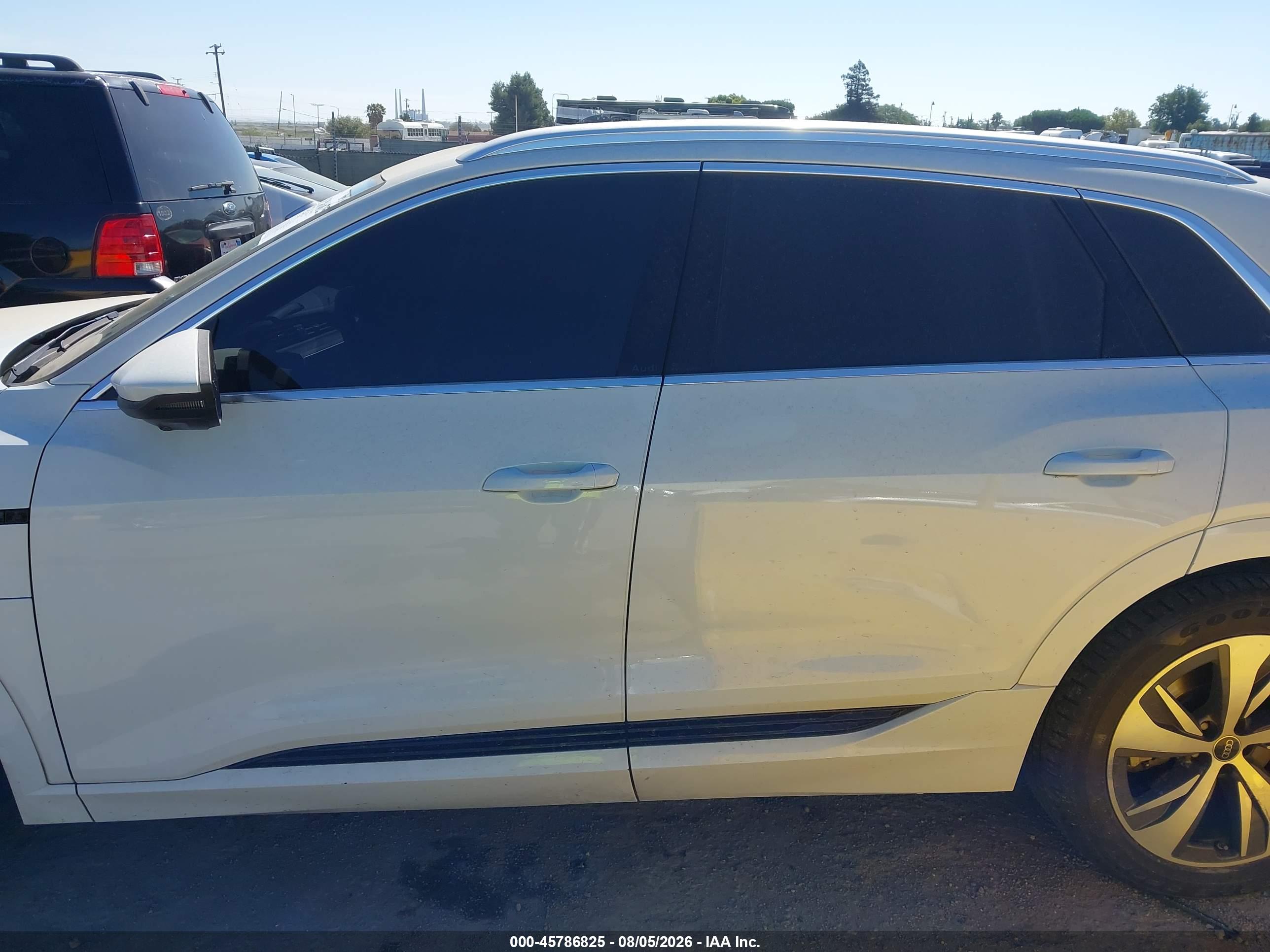 2024 AUDI Q8 E-TRON PREMIUM PLUS QUATTRO