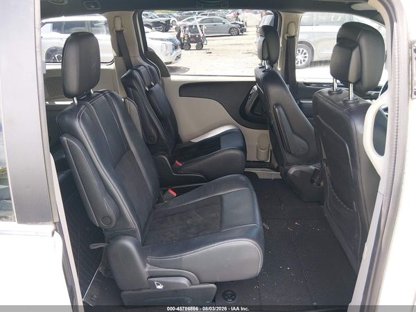 2018 DODGE GRAND CARAVAN SXT — I8
