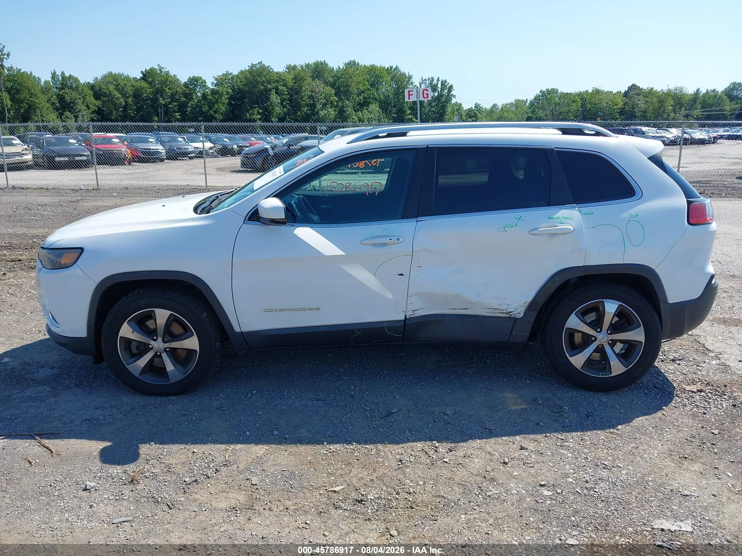 2019 JEEP CHEROKEE LIMITED 4X4