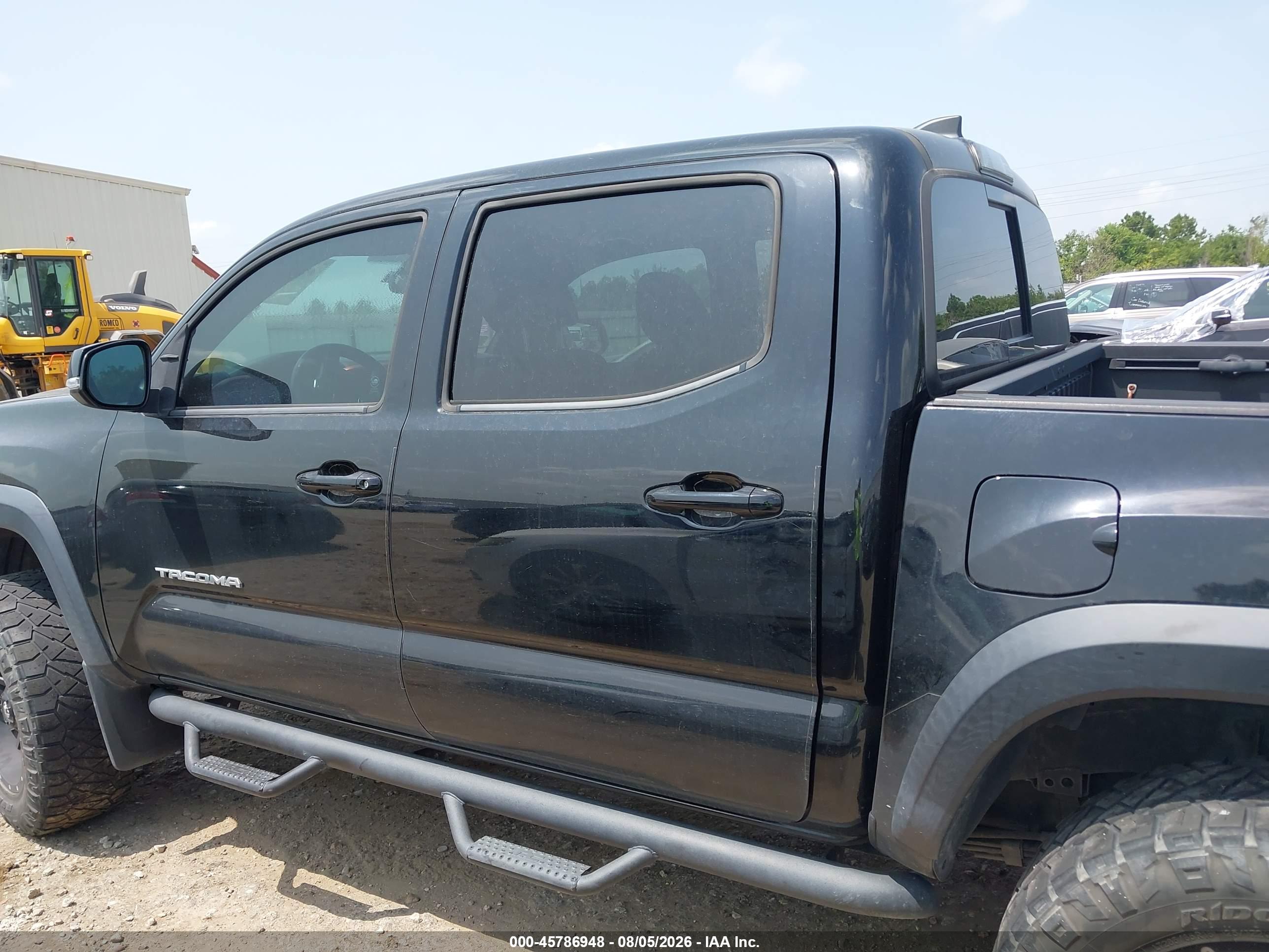 2018 TOYOTA TACOMA TRD OFF ROAD