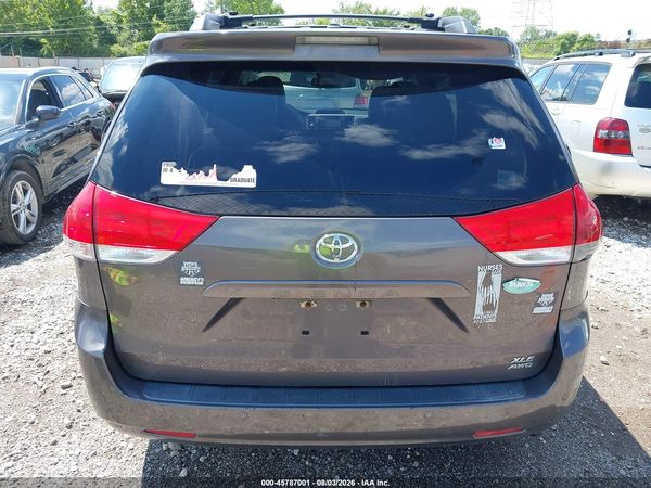 2013 TOYOTA SIENNA XLE 7 PASSENGER