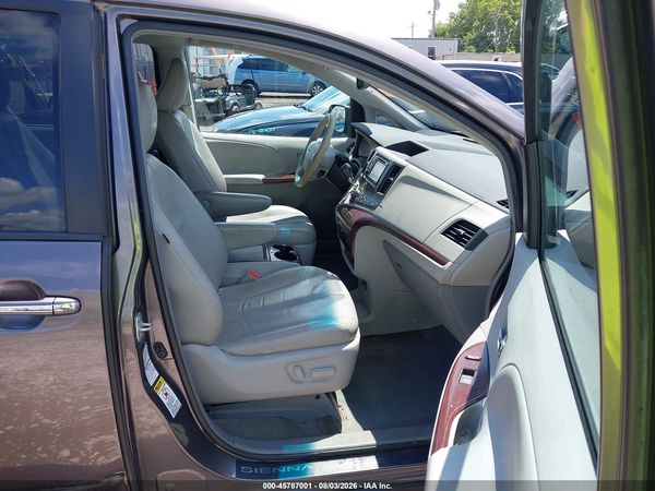 2013 TOYOTA SIENNA XLE 7 PASSENGER