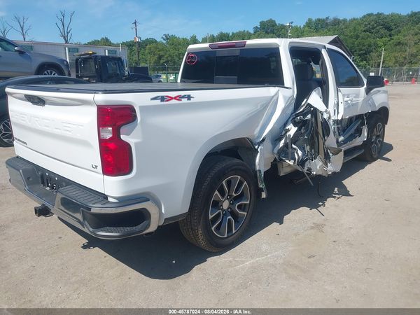 2022 CHEVROLET SILVERADO 1500 4WD  STANDARD BED LT — I4