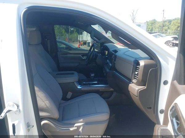 2022 CHEVROLET SILVERADO 1500 4WD  STANDARD BED LT — I5