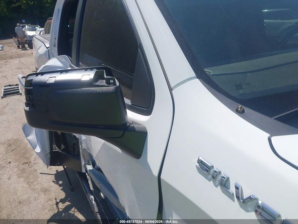 2022 CHEVROLET SILVERADO 1500 4WD  STANDARD BED LT — I155