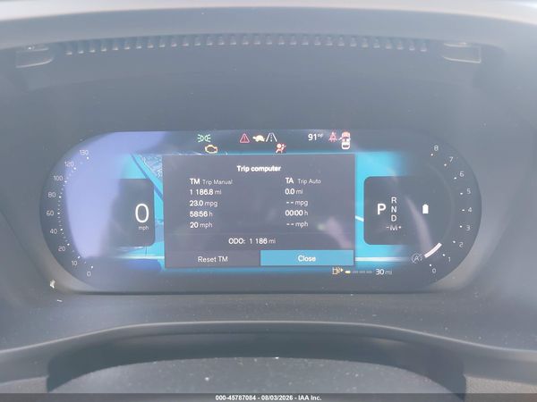 2026 VOLVO XC40