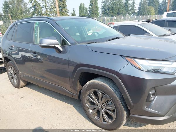 2025 TOYOTA RAV4 HYBRID XLE PREMIUM