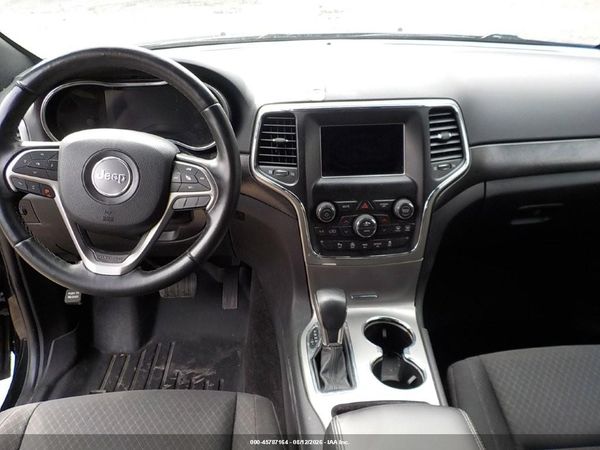 2018 JEEP GRAND CHEROKEE LAREDO E 4X4