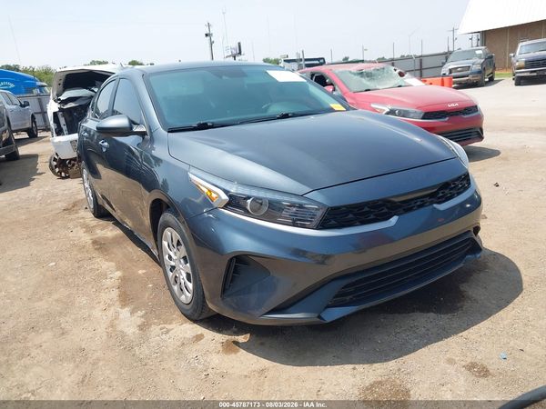 2023 KIA FORTE LX