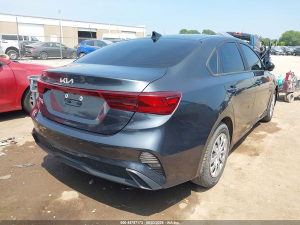 2023 KIA FORTE LX