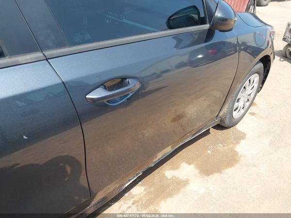2023 KIA FORTE LX