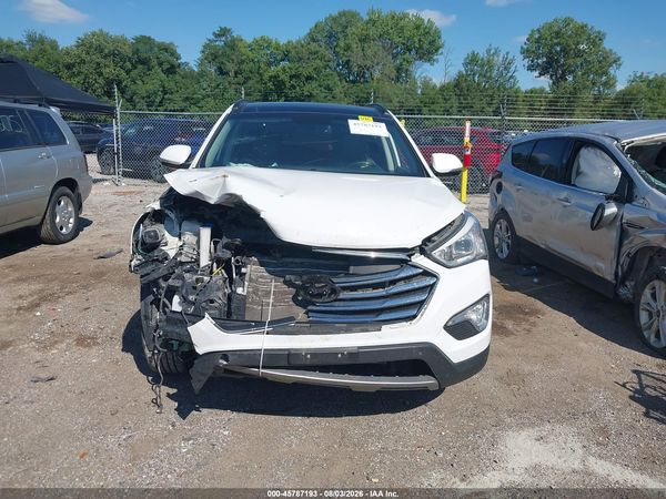 2016 HYUNDAI SANTA FE SE
