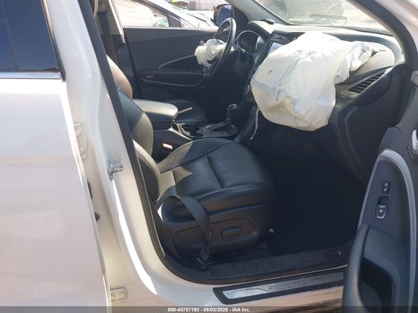 2016 HYUNDAI SANTA FE SE