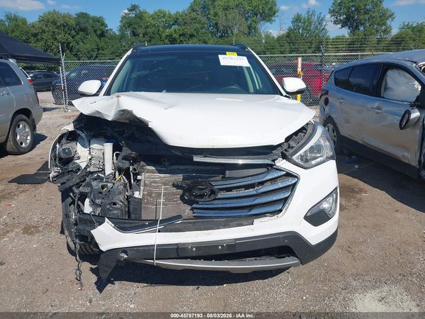 2016 HYUNDAI SANTA FE SE