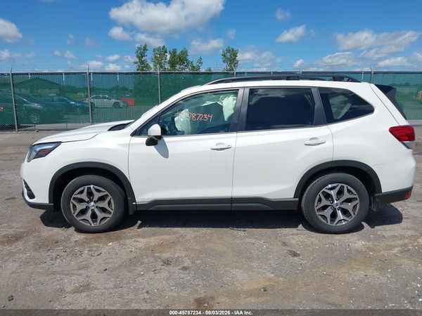 2024 SUBARU FORESTER