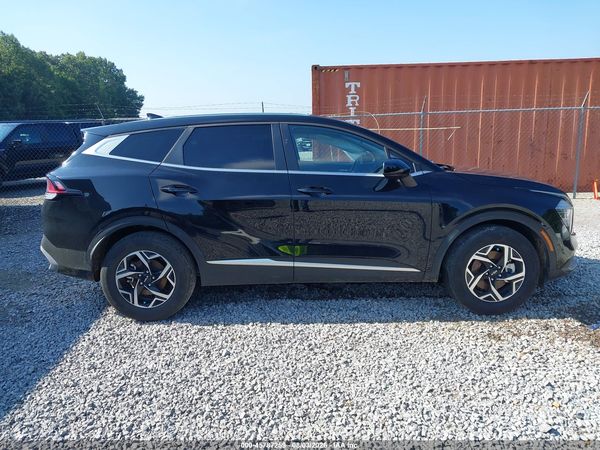 2025 KIA SPORTAGE LX