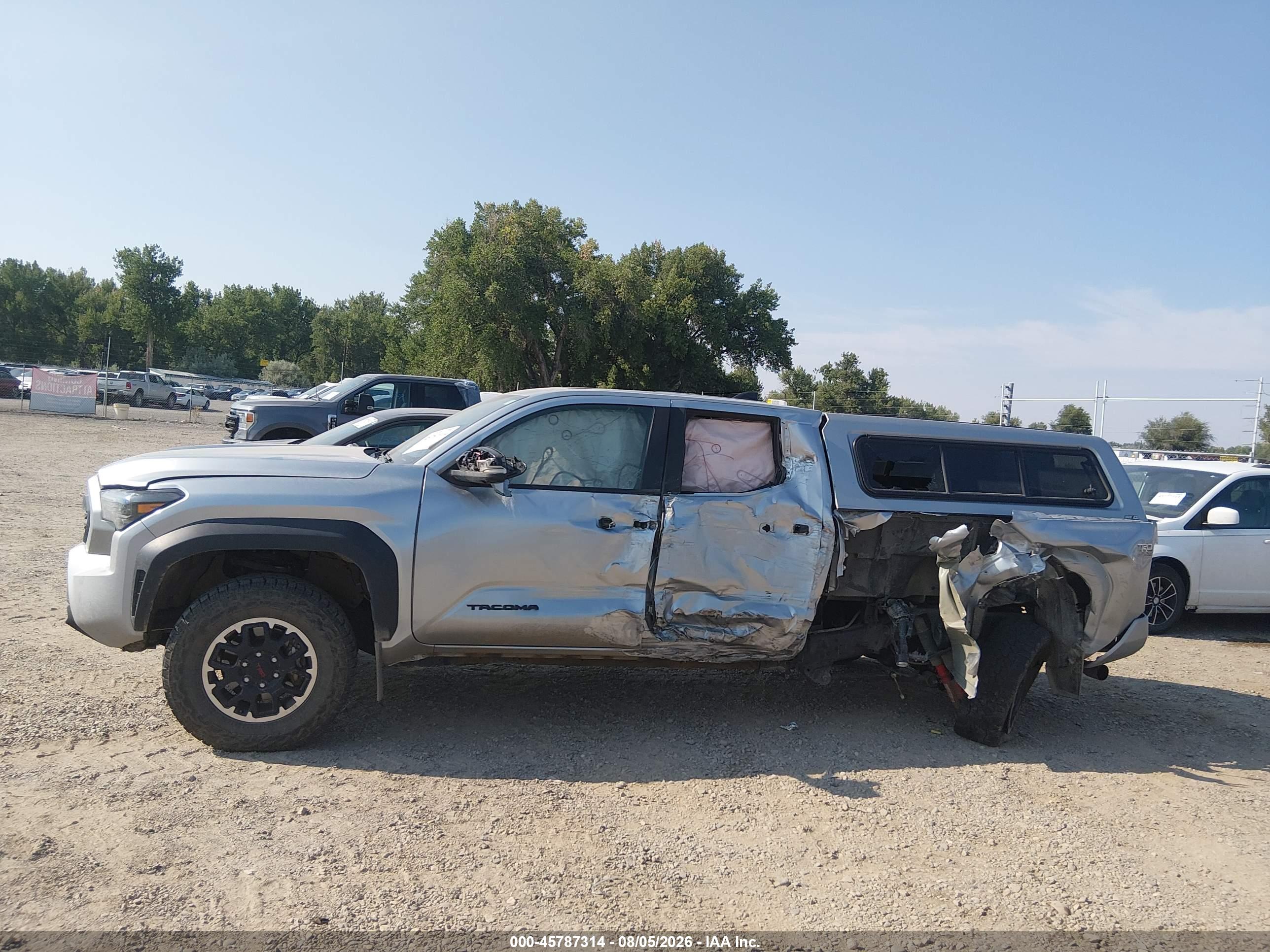 2024 TOYOTA TACOMA TRD OFF ROAD