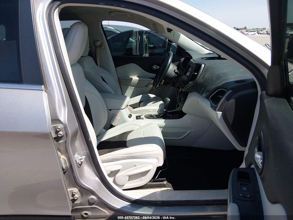 2021 JEEP CHEROKEE LATITUDE PLUS FWD