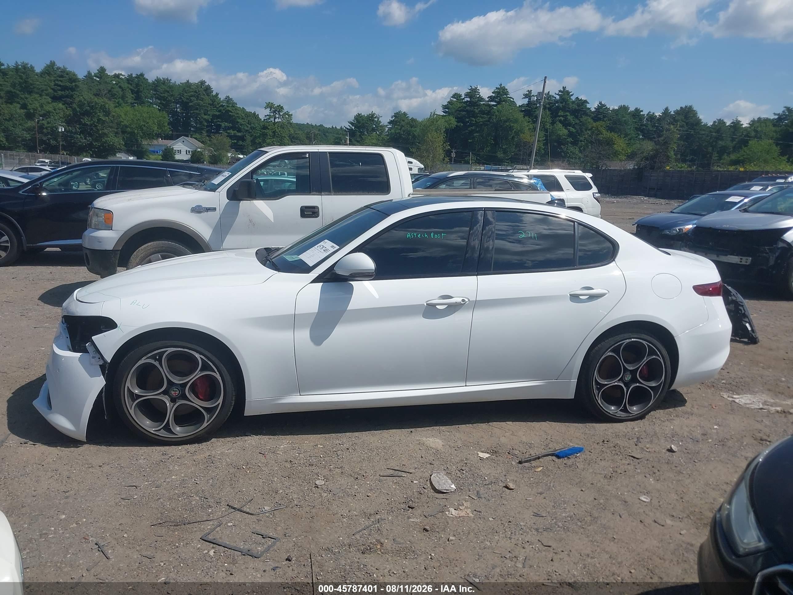 2020 ALFA ROMEO GIULIA TI SPORT AWD