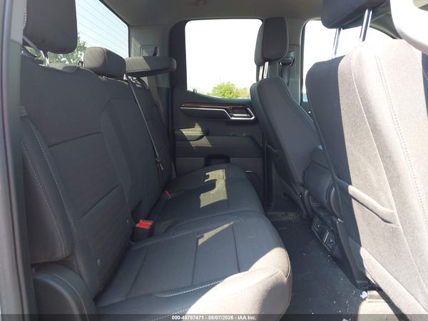 2024 CHEVROLET SILVERADO 1500 4WD  STANDARD BED RST — I8
