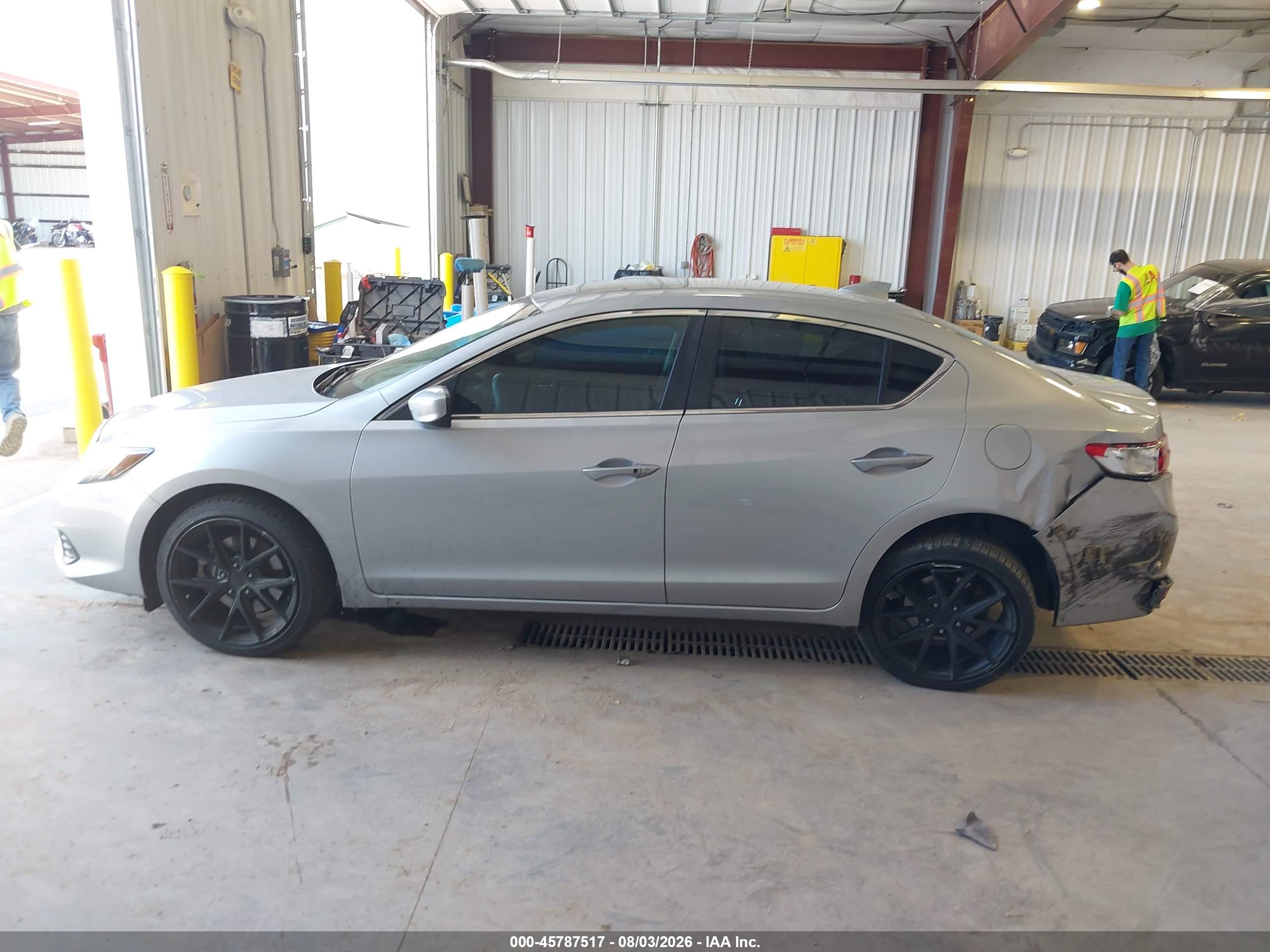 2017 ACURA ILX ACURAWATCH PLUS PACKAGE