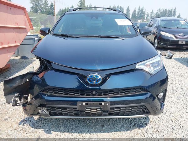 2018 TOYOTA RAV4 HYBRID SE