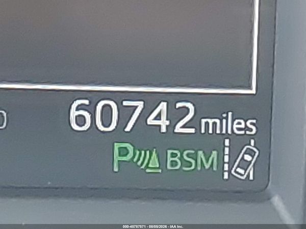 2018 TOYOTA RAV4 HYBRID SE