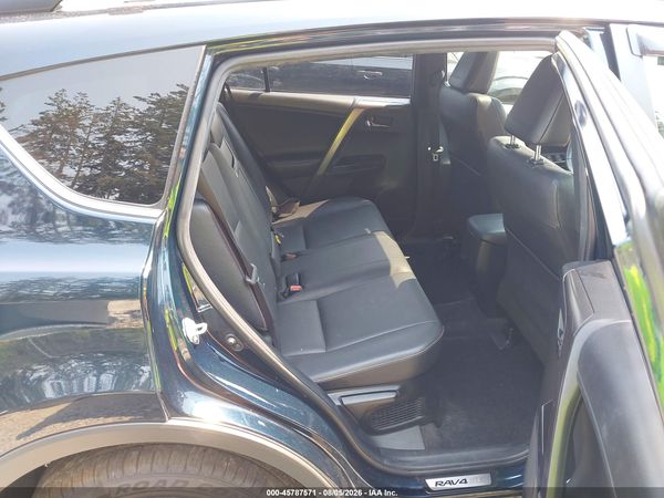 2018 TOYOTA RAV4 HYBRID SE