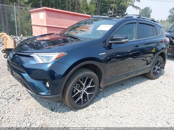 2018 TOYOTA RAV4 HYBRID SE