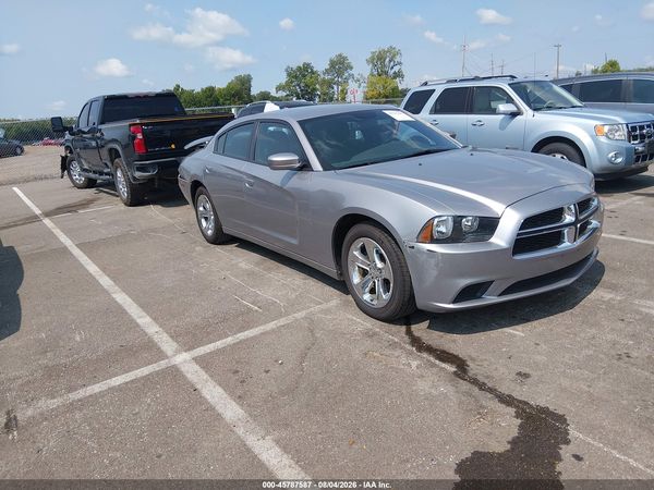 2014 DODGE CHARGER SE