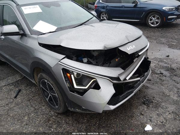 2025 KIA NIRO LX