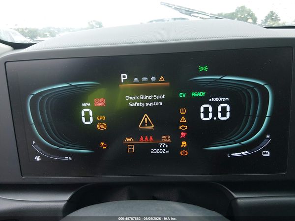 2025 KIA NIRO LX