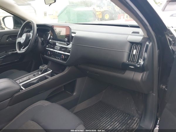 2025 NISSAN PATHFINDER SV FWD